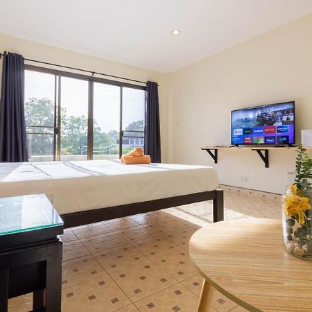 Club22 Kamala Suites, Kamala Plajı Dış mekan fotoğraf